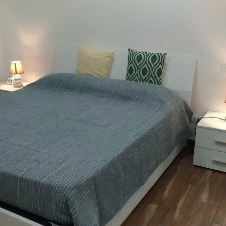 Apartment Perfect House *